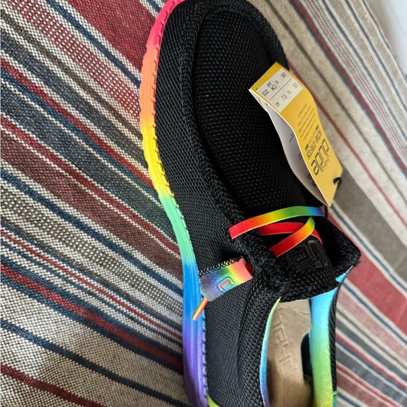 Hey Dude Pride Rainbow Wally Stretch Shoes - Men’s Size 10 New - Picture 5 of 11